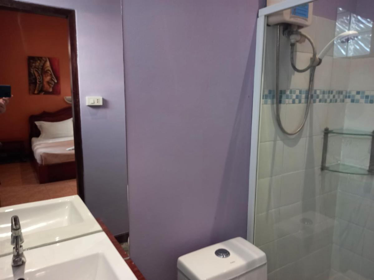 Manichan Guesthouse Луанг Прабанг Екстериор снимка