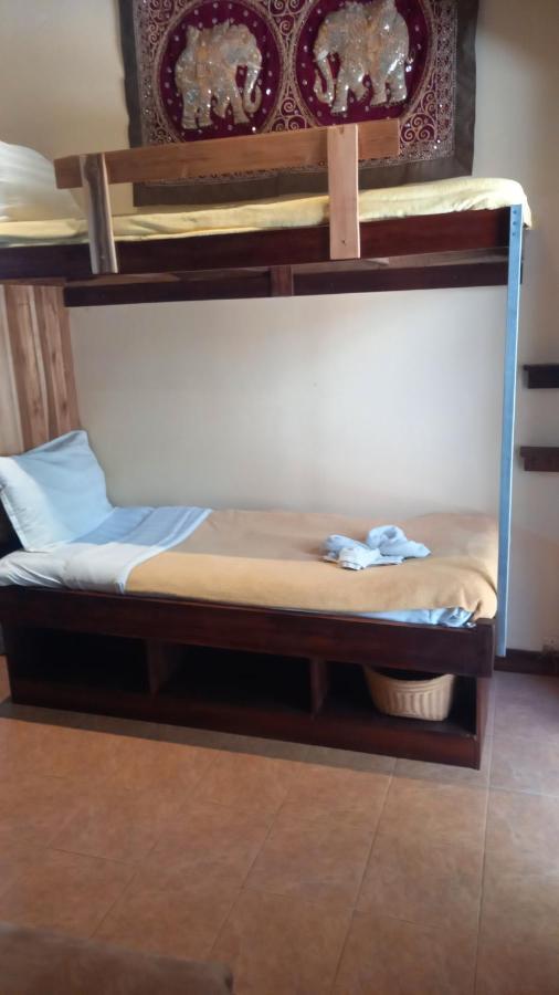 Manichan Guesthouse Луанг Прабанг Екстериор снимка