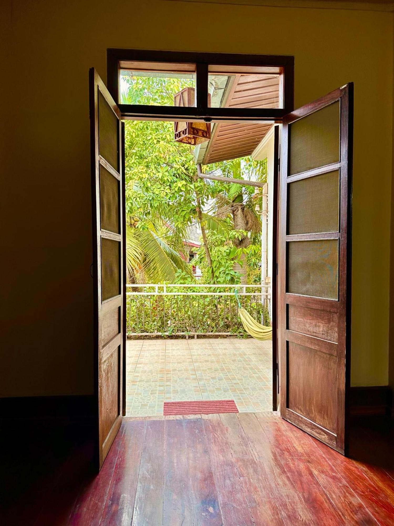 Manichan Guesthouse Луанг Прабанг Екстериор снимка